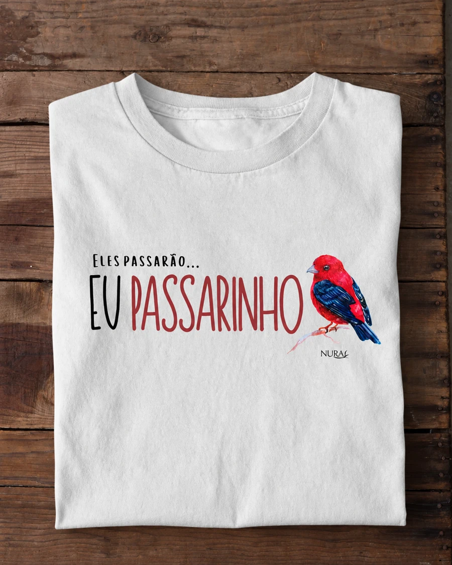 Camiseta Nura Eu Passarinho